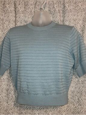 frye sweater light green size medium